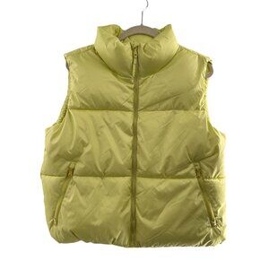 Old Navy Citrine Yellow Puffer Vest M Recycled Lightweight Warm Quilted Outdoor